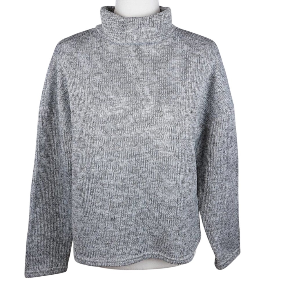 Zara Trafaluc Gray and White High Mock Neck Pullover Sweater Size Small